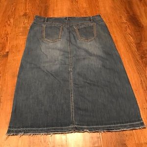 Denim skirt
